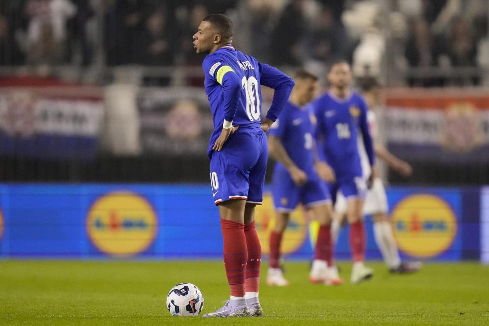 他必须迅速 他必须迅速